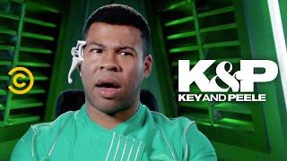 This Superhero Squad Has a Discrimination Problem (feat. Brenda Song & Rob Huebel) - Key & Peele