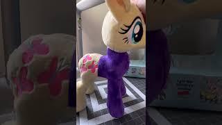 Making #fluttershy in her outfit from the winter special! #mylittlepony #fluttershy #plush