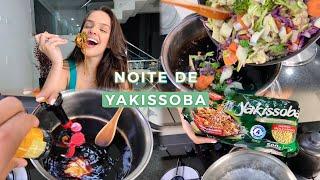 NOITE DO YAKISOBA | *receita simples e muito rápida para fazer em casa