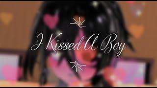 [MMD] - I Kissed A Boy - [Motion DL]