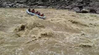 Dangerous Raft flip over  | Nepal | Accident | Trishuli | Upset Rapid|