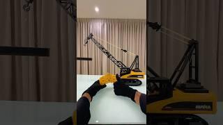 RC Huina 1572 Construction Crawler Crane, Alloy Lifting Engineering Truck 1:14 Remote Control #rc