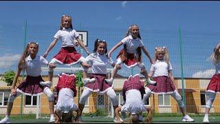 "Dancing schoolers" Dance School "SOVREMENNIK"