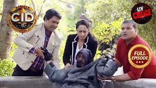 Women Task Force | Officer Purvi's Attentiveness Saves Dr. Salunkhe | CID | सीआईडी | 23.12.2022