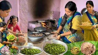 Village Style Gori Kai Palya Recipe|Village Style Ragi Roti|Gorikayi Recipe|Family Traditional Life