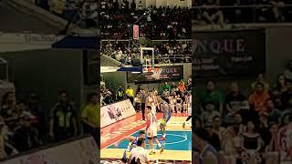 With a no look pass of Jio Jalalon to Tyler Bey who blowed a power slam dunk! #basketball #slamdunk