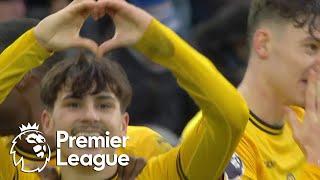 Rodrigo Gomes notches Wolves' second goal against Leicester City | Premier League | NBC Sports