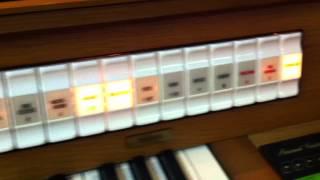 Content D4330 digital Sakralorgel Kirchenorgel Orgel mit Vollpedal und MIDI www.orgelzentrum.com