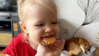 TODDLER  EATS FAKE COOKIES   [LIVING IN POLAND] 2023