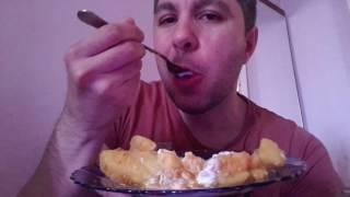 ASMR EATING SOUNDS. ТУШЁННАЯ КАРТОШКА С МЯСОМ, СМЕТАНА. ОБЖОР.