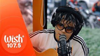 Zild performs "Lia" LIVE on Wish 107.5 Bus