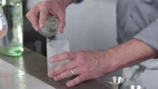 How to Make the Gin Fizz Cocktail - Liquor.com