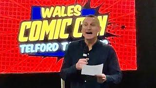 Christopher Eccleston reading the Zygon Inversion speech as the Ninth Doctor! - Wales Comic Con 2022