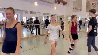 International Balletmasterclasses in Prague 2024 Christopher Powney and pianist D.Huff Ballet Class