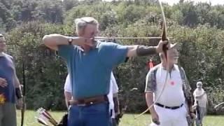 Longbow Champion, Dave Wallace, in slow motion