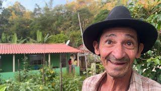 JOÃOZINHO GANHOU PÃO MOLETOM!