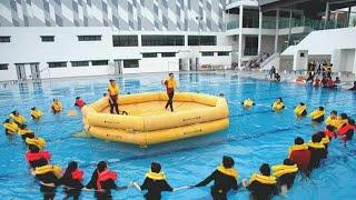 Cabin Crew / Flight Attendant Swimming Training - Survival Water Ditching