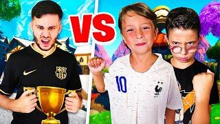 J'ai 1vs2 MES PETITS FRÈRES sur Fortnite ! (6 et 10 ans)