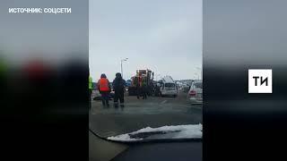 Появилось видео смертельной аварии на трассе М7 в Татарстане с участием автотрактора и «Лады»