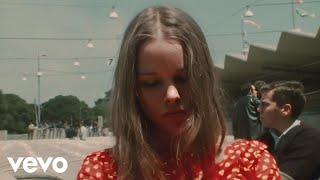 The Mamas & The Papas - California Dreamin' (oficjalny film HD)