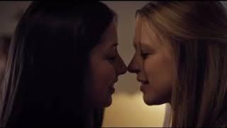 lesbian first kiss