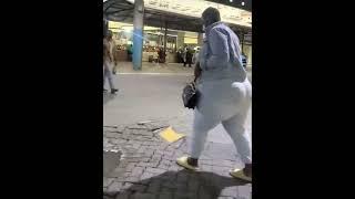 African woman with huge ass surprises lbdey with her size
