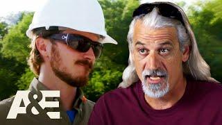 Shipping Wars: Roy Puts Mouthy Client In His Place | A&E