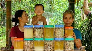 Single mother: Processing lard to sell at the market - Cooking with her grandfather