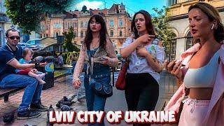 Through the streets of Lviv: ️ "Clock of Lovers", Fountains and Parks [4K Virtual Walk]