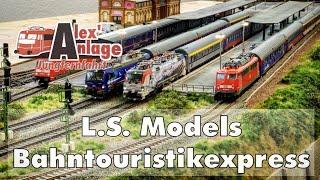 Nice model of a german touristic sleeper train in H0 Gauge