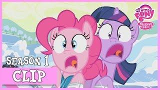 Twilight Helps Pinkie Pie (Winter Wrap Up) | MLP: FiM [HD]