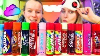 BLIND LIPSTICK CHALLENGE Erschmecken Nina & Kathi LIP SMACKER mit Cola, Skittles & Mentos Flavor?