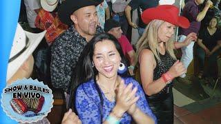 Bailando en Los Premios Los Padres de la Rancheras - Alexia y Ninoska y sus amigas