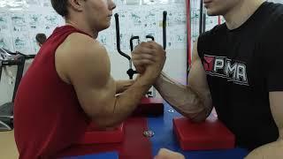 Борьба armwrestling