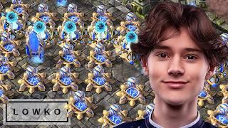 The World Champ’s Protoss looks UNSTOPPABLE! StarCraft 2