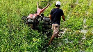 Ketemu rintangan lagi, traktor motive baru dari yanmar,  lokasi kaki gunung perkampungan