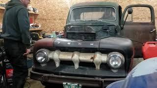 First start attempt - 1952 Ford truck