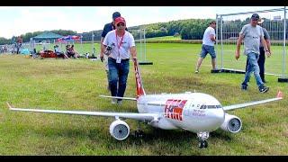 WOW !! STUNNING AND HUGE ! A-330-200 RC SCALE 1:16 MODEL TURBINE JET AIRLINER / FLIGHT DEMONSTRATION