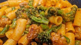 Pasta Broccoli e Salsiccia - La ricetta ideale per un pranzo in famiglia