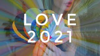 2021 Love Predictions // What's new in love in 2021? // PICK A CARD Tarot