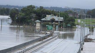 'We got no help': Residents in flood-affected areas begin clean-up efforts