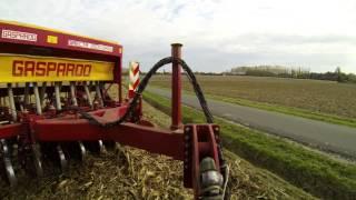 Semis direct blé sur maïs 2014 (GoPro)