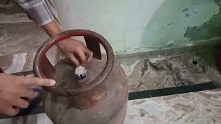 how to remove cylinder cap : gas cylinder cap kaise remove karey