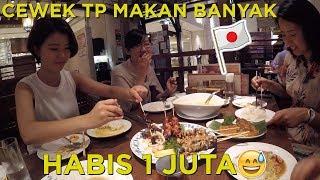 Traktir Orang JEPANG Makan RENDANG, GULAI, SATE & KANGKUNG di TOKYO