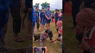 Viral ABG Kesurupan Jaranan Kuda Lumping Jathilan Indonesia Traditional Dance Performance #shorts