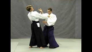 Mune dori ikkyo (omote) | Справочник техник айкидо | Aikido techniques reference