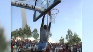 July 4, 1986: Michael Jordan and Dominique Wilkins put on a dunk show under the St. Louis Arch