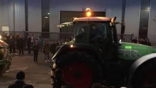 John Deere 7920 vs Fendt 924