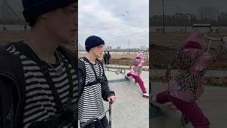 ДЕЛАЮ ТРЮКИ КОТОРЫЕ МНЕ ЗАГАДАЮТ⁉️ СМОТРИ ПОЛНОЕ ВИДЕО НА КАНАЛЕ #бмх #tricks #bmxtricks #wickedgrip