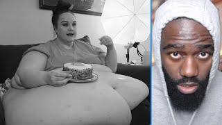 FETISH model gained 811lbs so she can pay her bills!